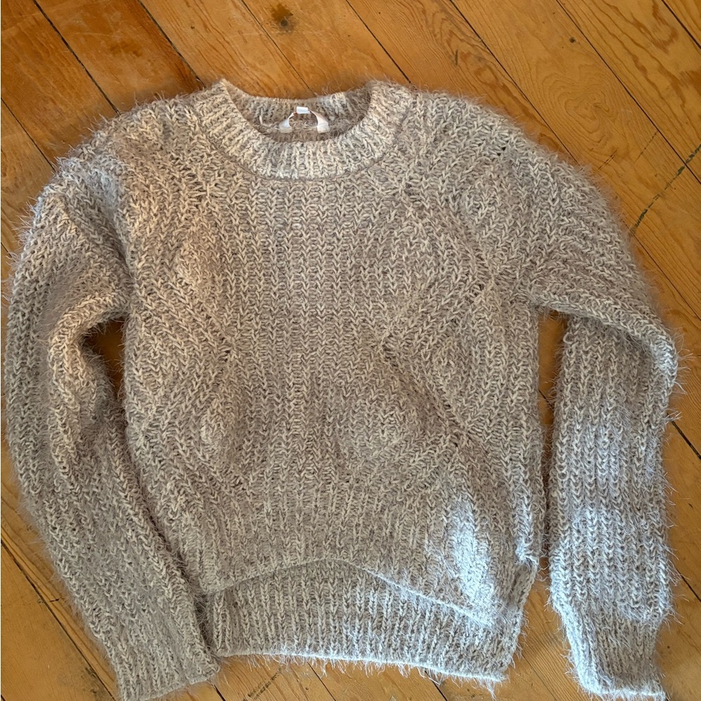 Soft Cream Cropped Sweater